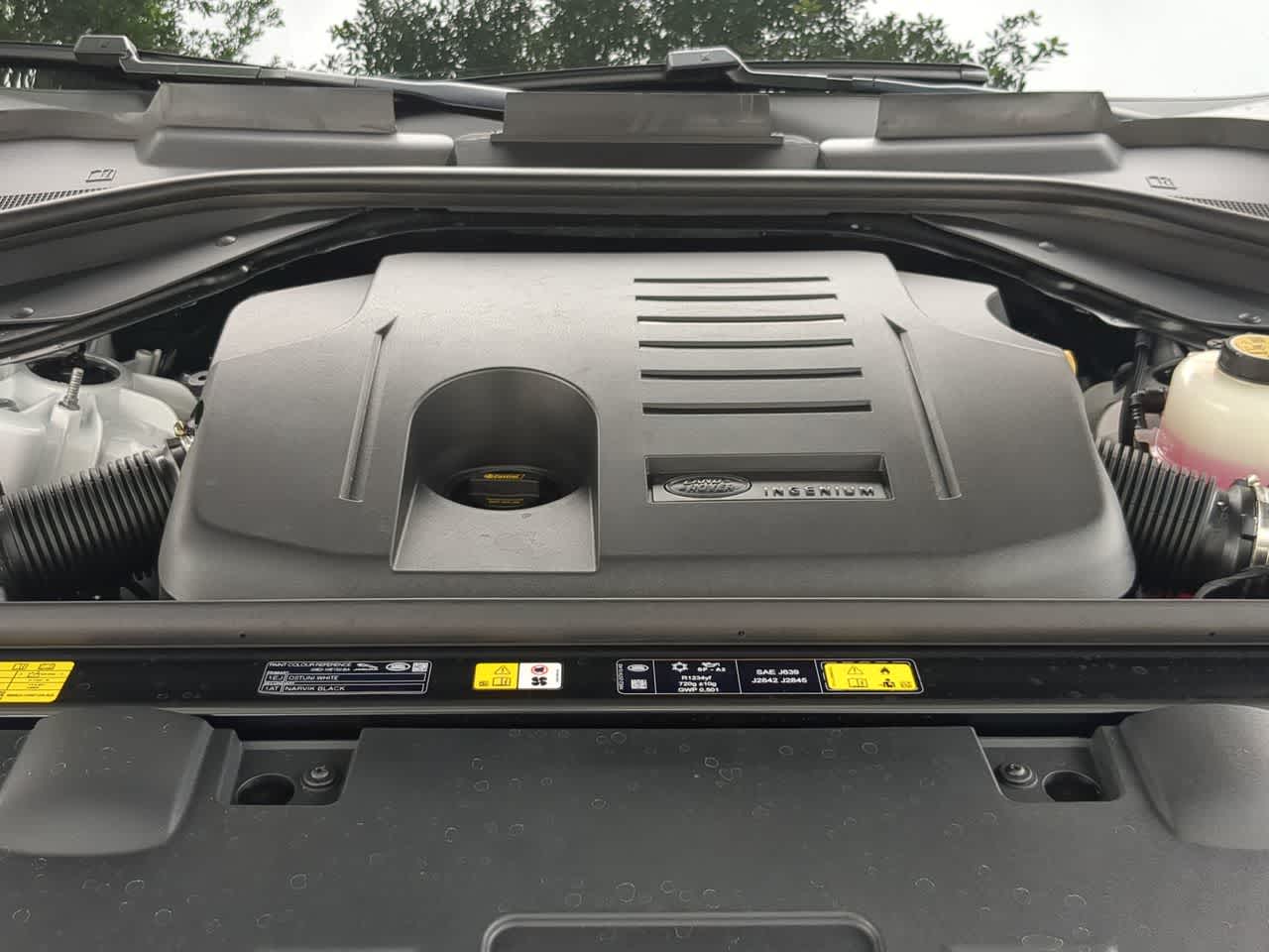 Thumbnail: 2026 Land Rover Range Rover Sport - 15