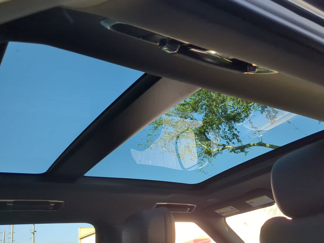 Thumbnail: 2023 Land Rover Range Rover Sport - 22