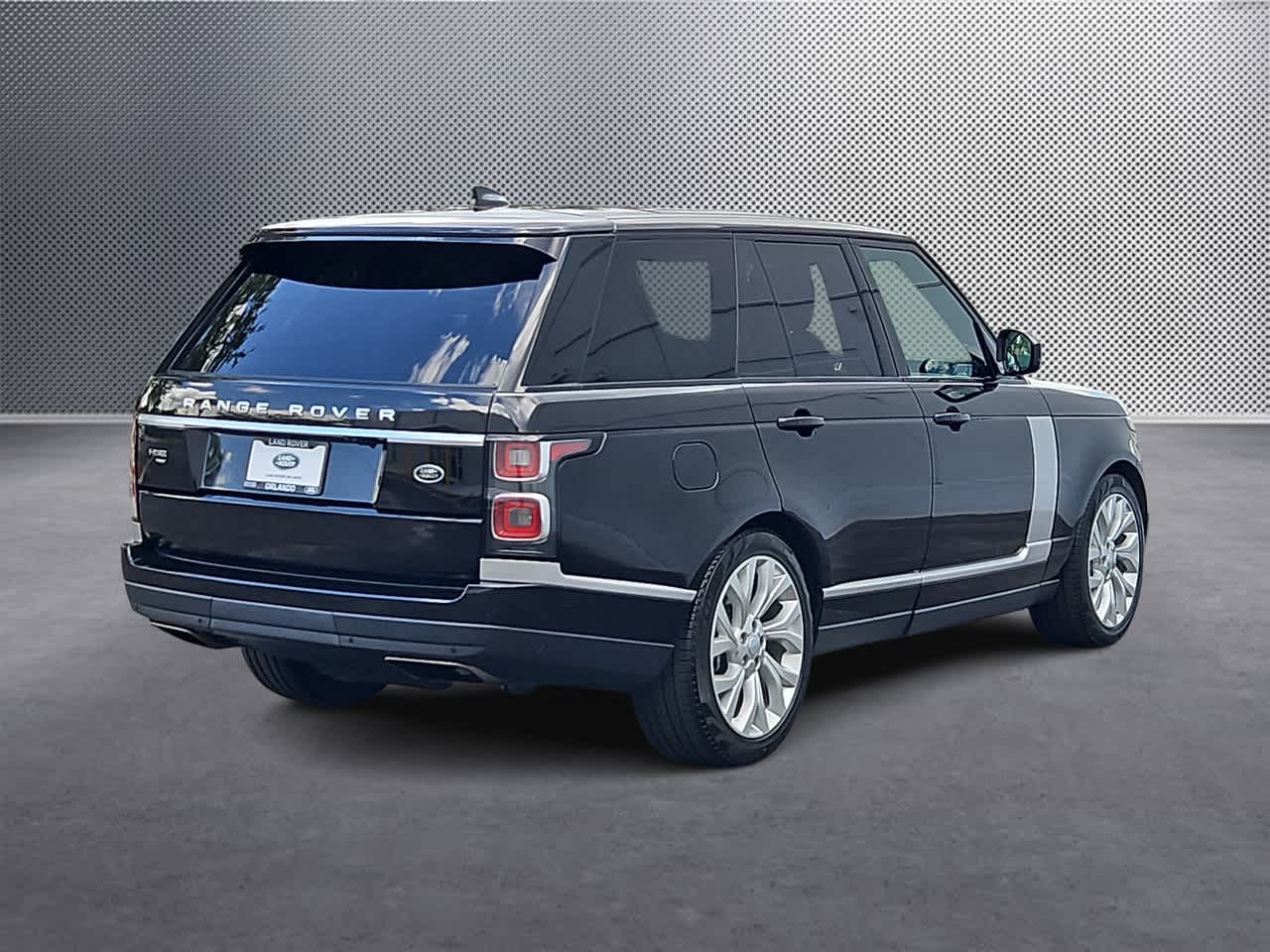 Thumbnail: 2022 Land Rover Range Rover - 8