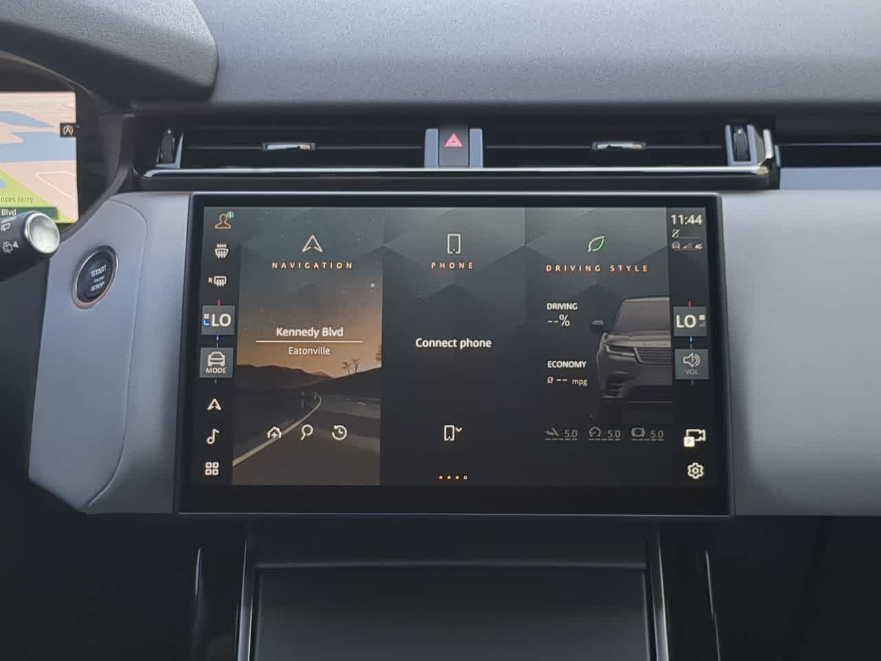 Thumbnail: 2026 Land Rover Range Rover Velar - 29