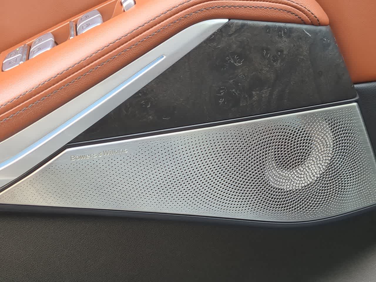 Thumbnail: 2023 BMW X7 - 32