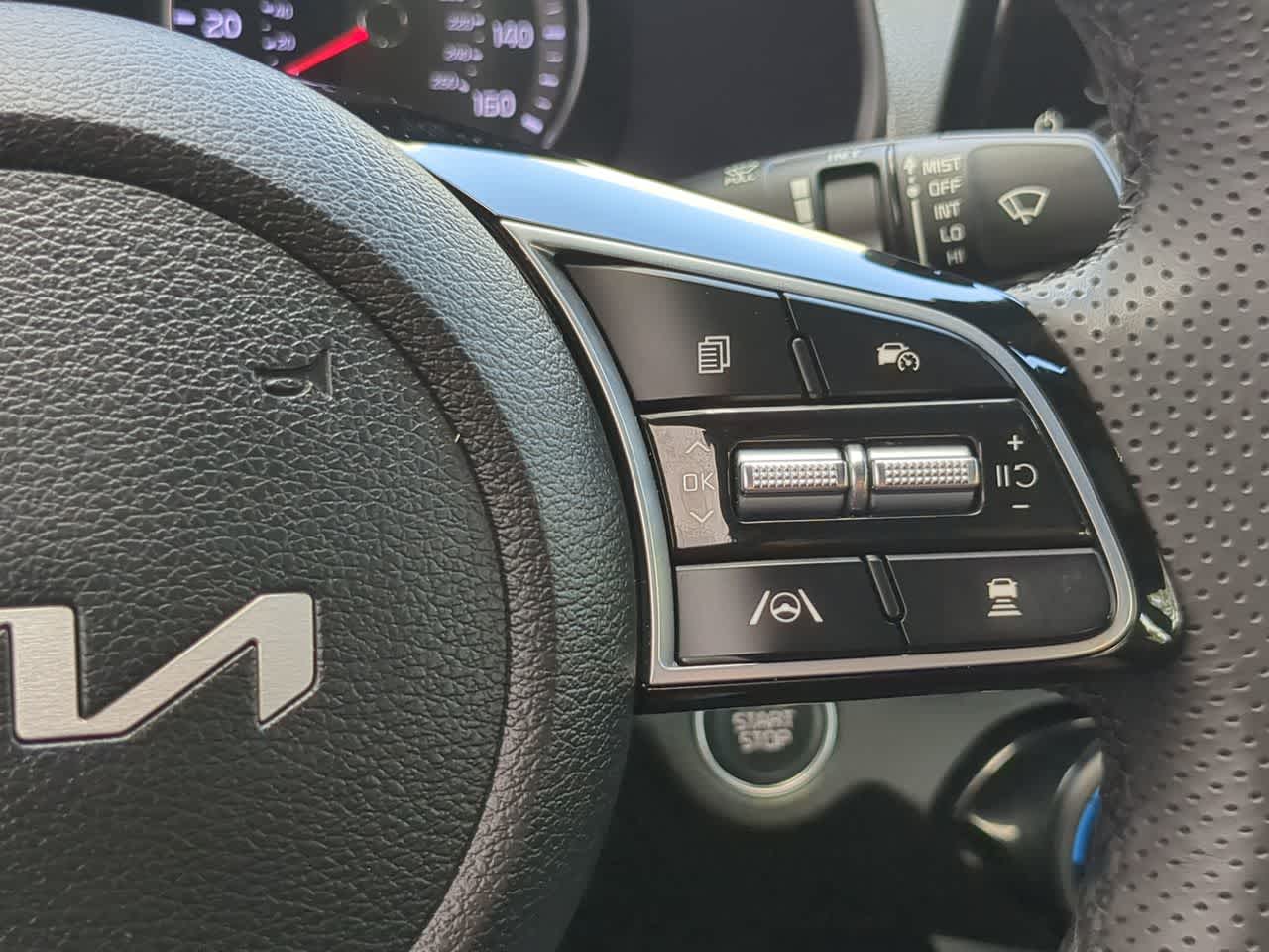 Thumbnail: 2023 Kia Forte - 27