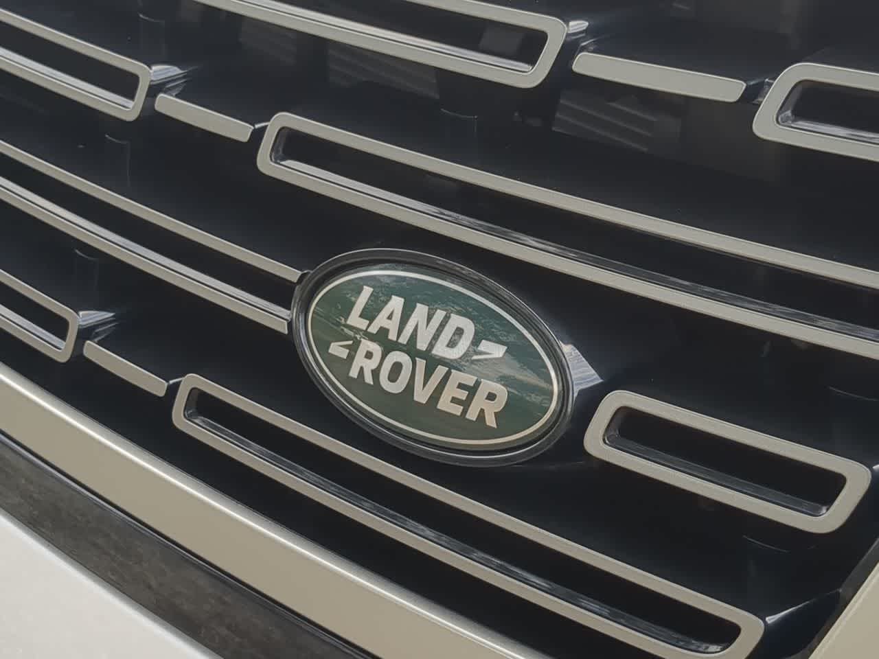 Thumbnail: 2025 Land Rover Range Rover - 12