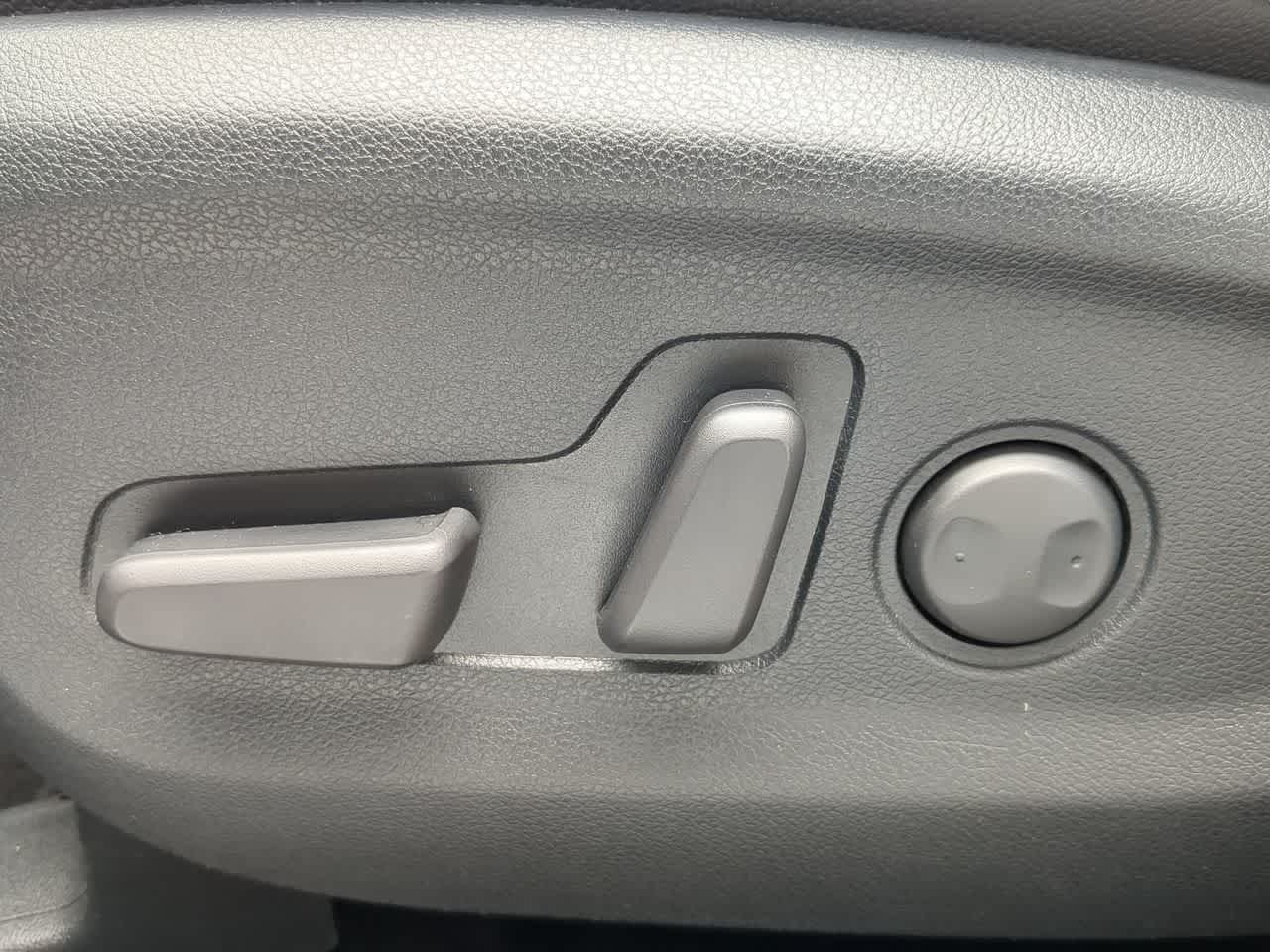 Thumbnail: 2022 Kia Sportage - 17