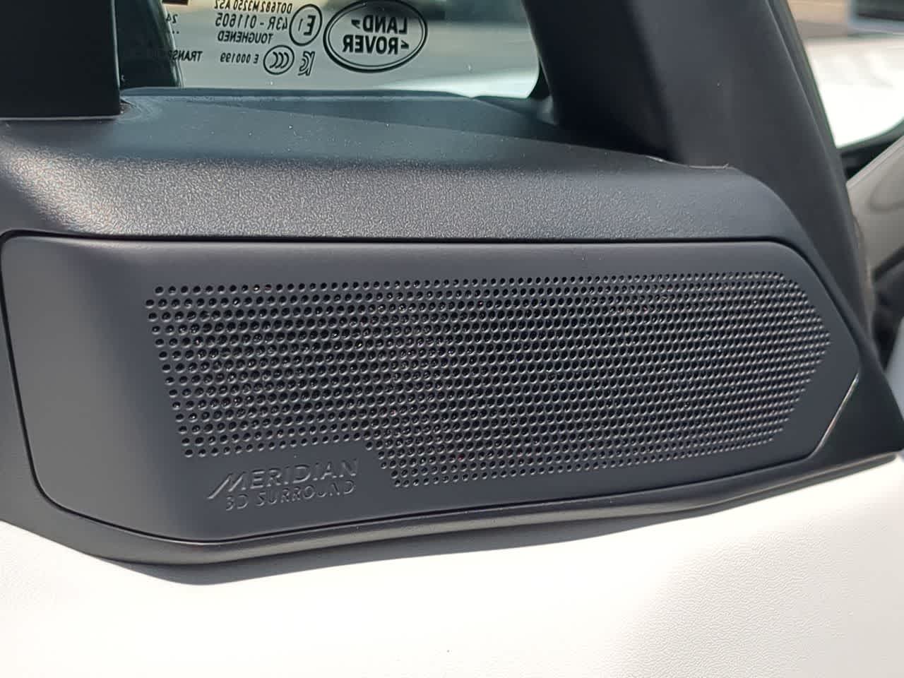 Thumbnail: 2025 Land Rover Range Rover Sport - 33