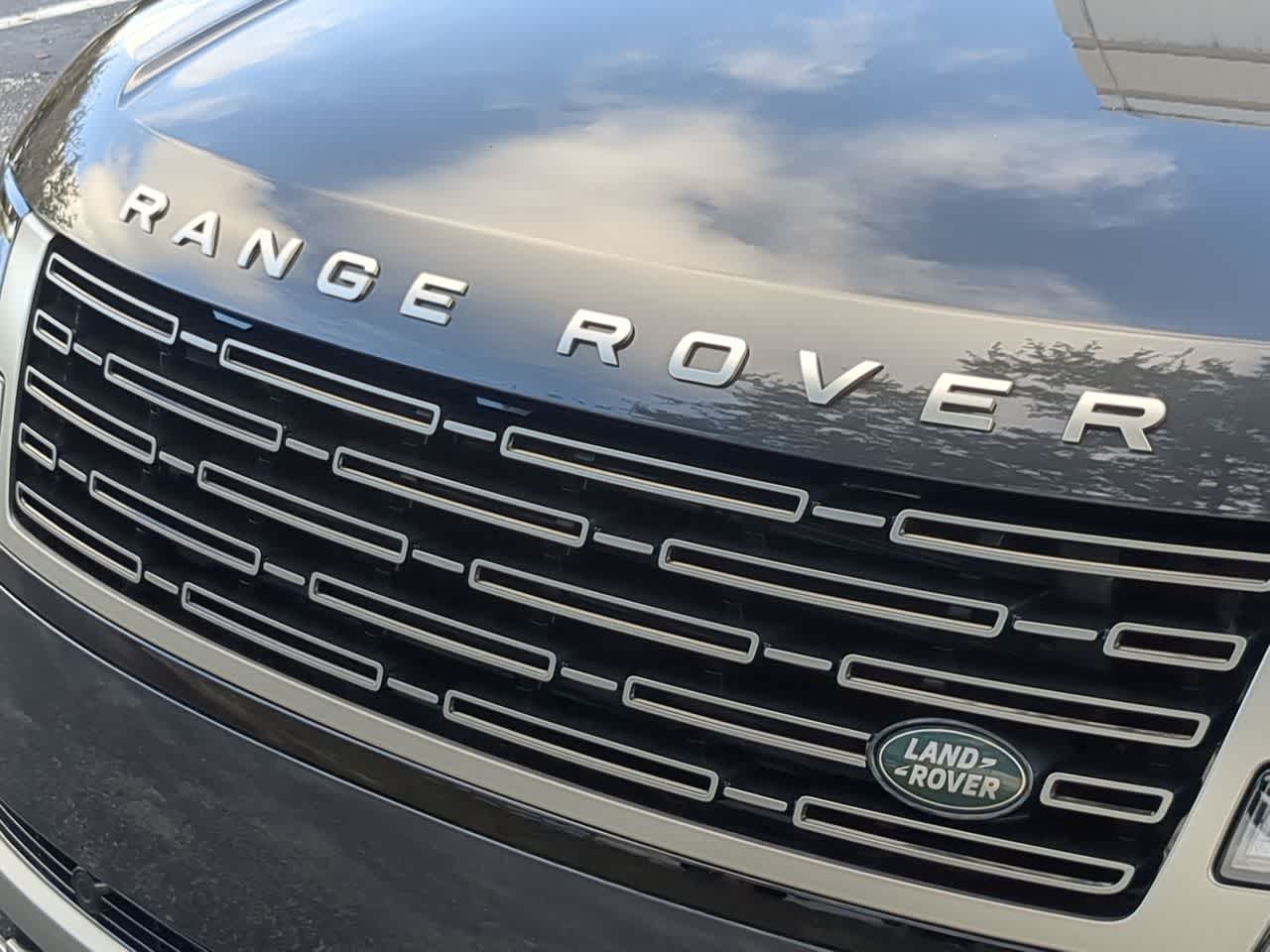 Thumbnail: 2025 Land Rover Range Rover - 13