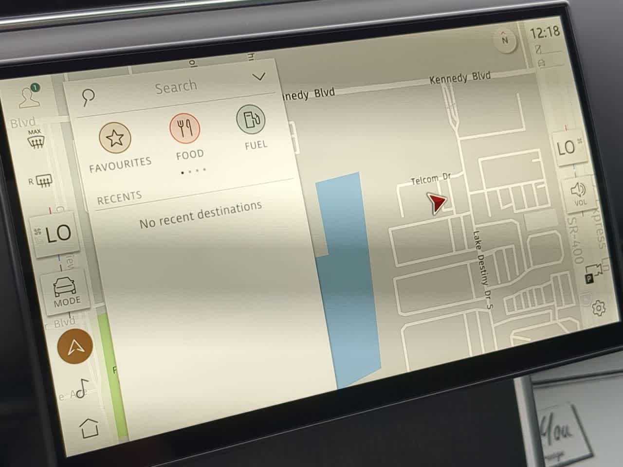 Thumbnail: 2025 Land Rover Range Rover - 31