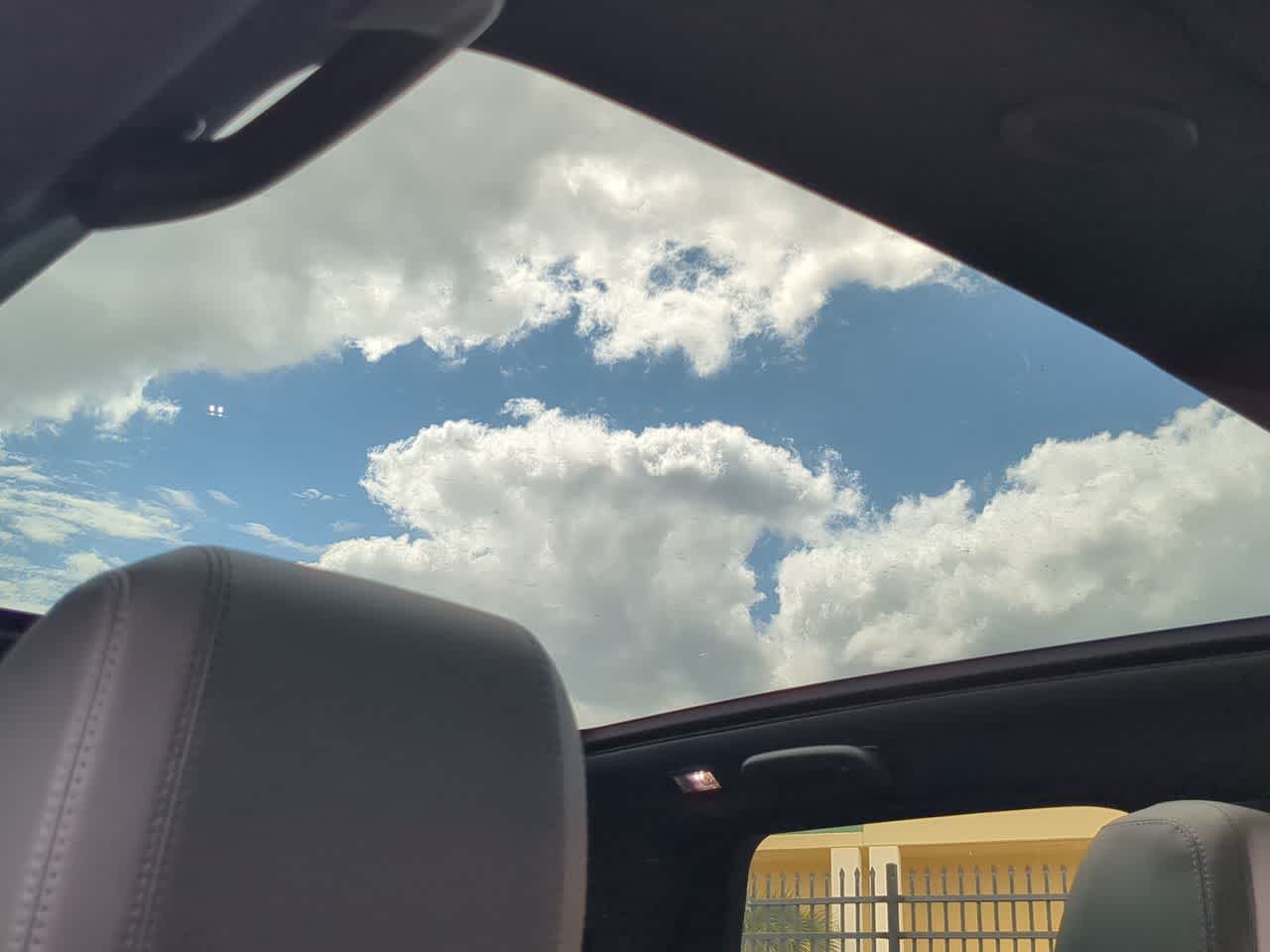 Thumbnail: 2025 Land Rover Discovery Sport - 22