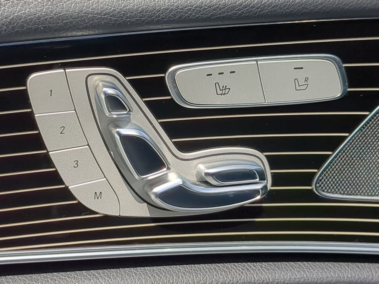 Thumbnail: 2019 Mercedes-Benz CLS - 17