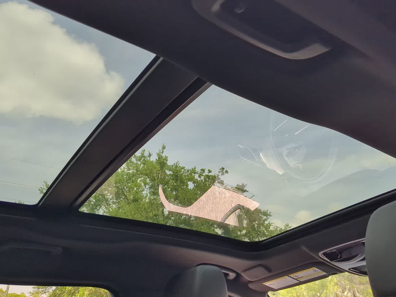 Thumbnail: 2026 Land Rover Range Rover Velar - 23