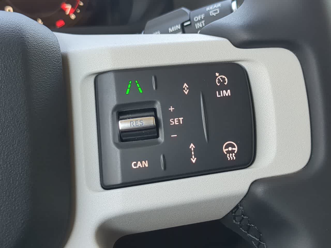 Thumbnail: 2025 Land Rover Defender - 27