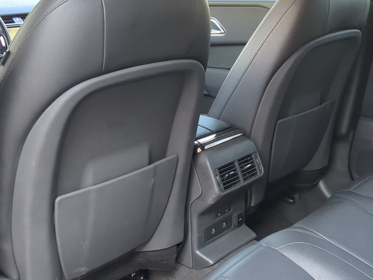 Thumbnail: 2025 Land Rover Range Rover Velar - 16