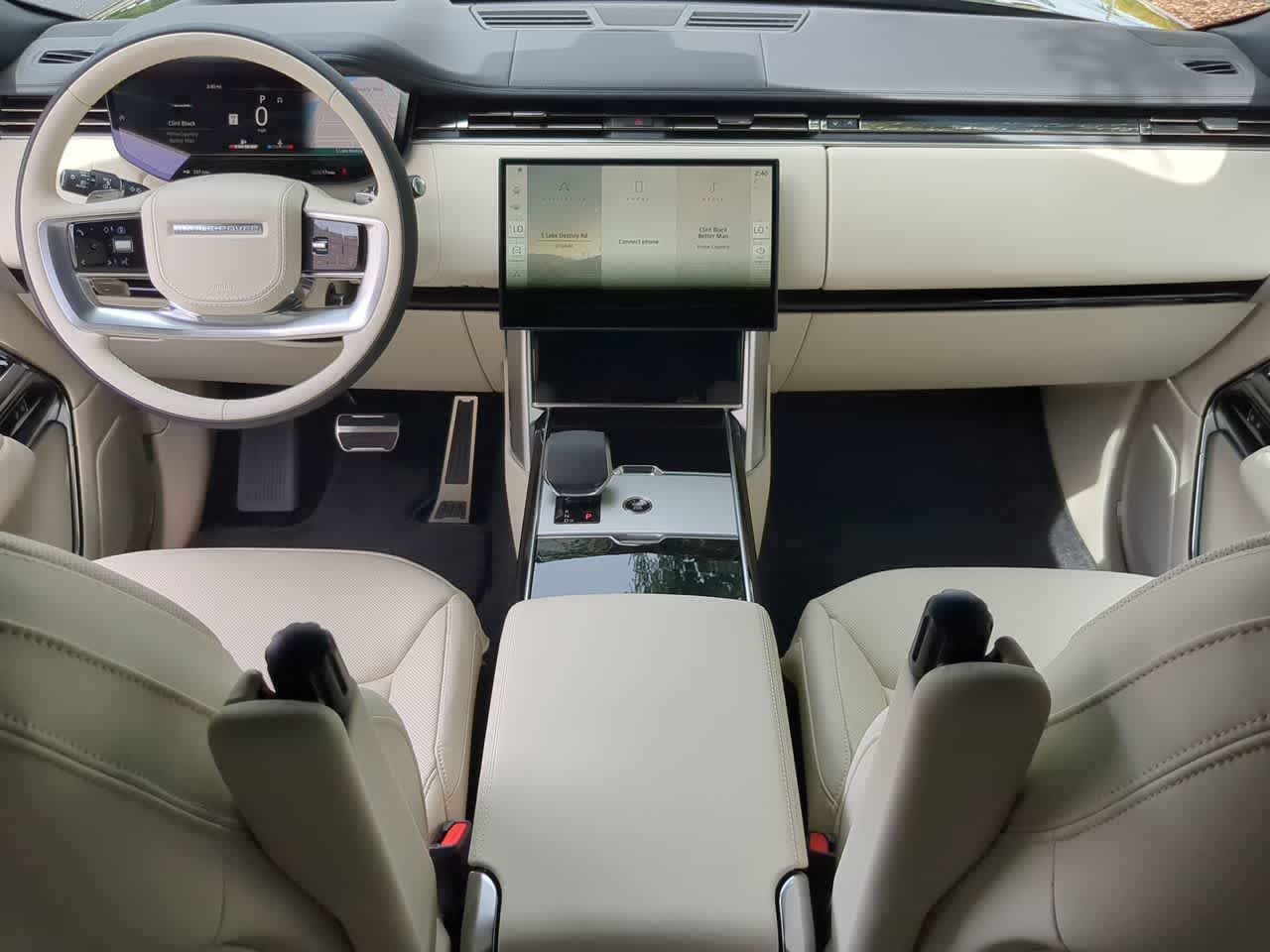 Thumbnail: 2026 Land Rover Range Rover - 15