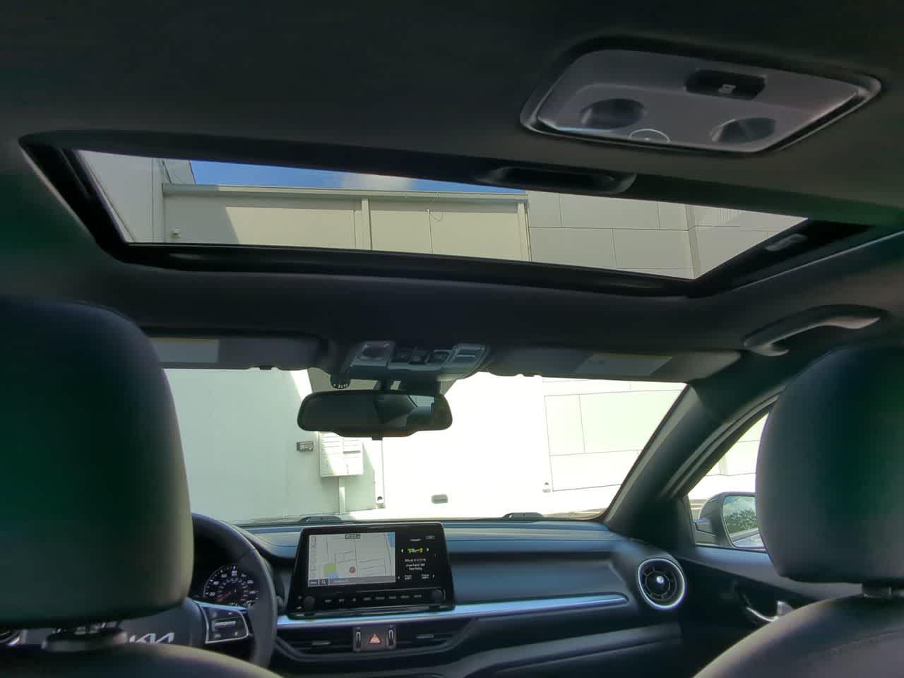 Thumbnail: 2023 Kia Forte - 23