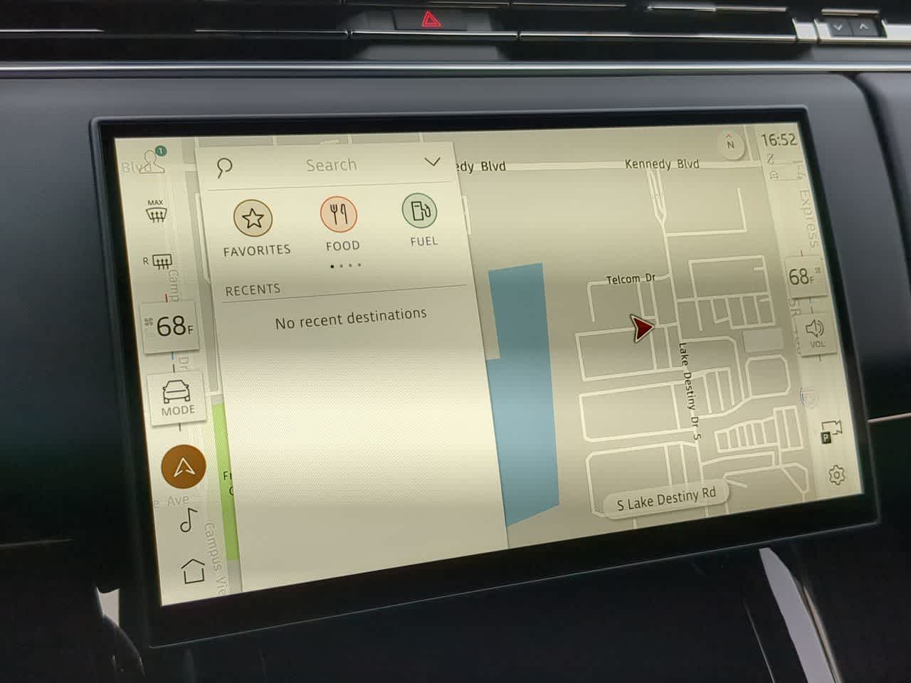 Thumbnail: 2026 Land Rover Range Rover Sport - 29