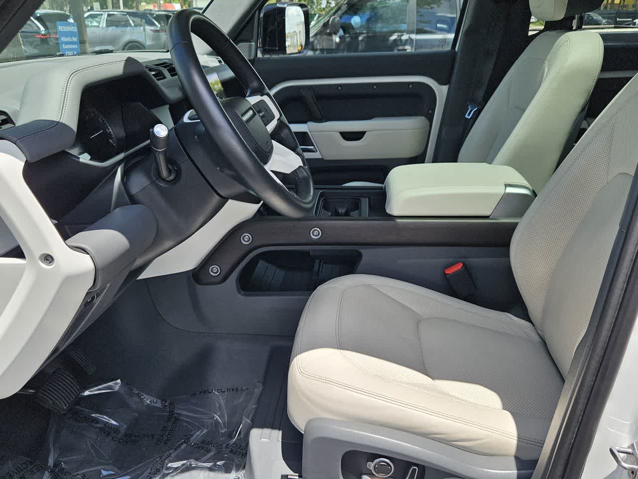 Thumbnail: 2023 Land Rover Defender - 17