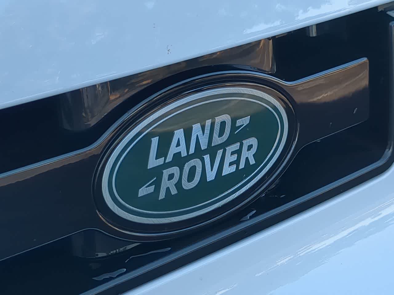 Thumbnail: 2025 Land Rover Defender - 12