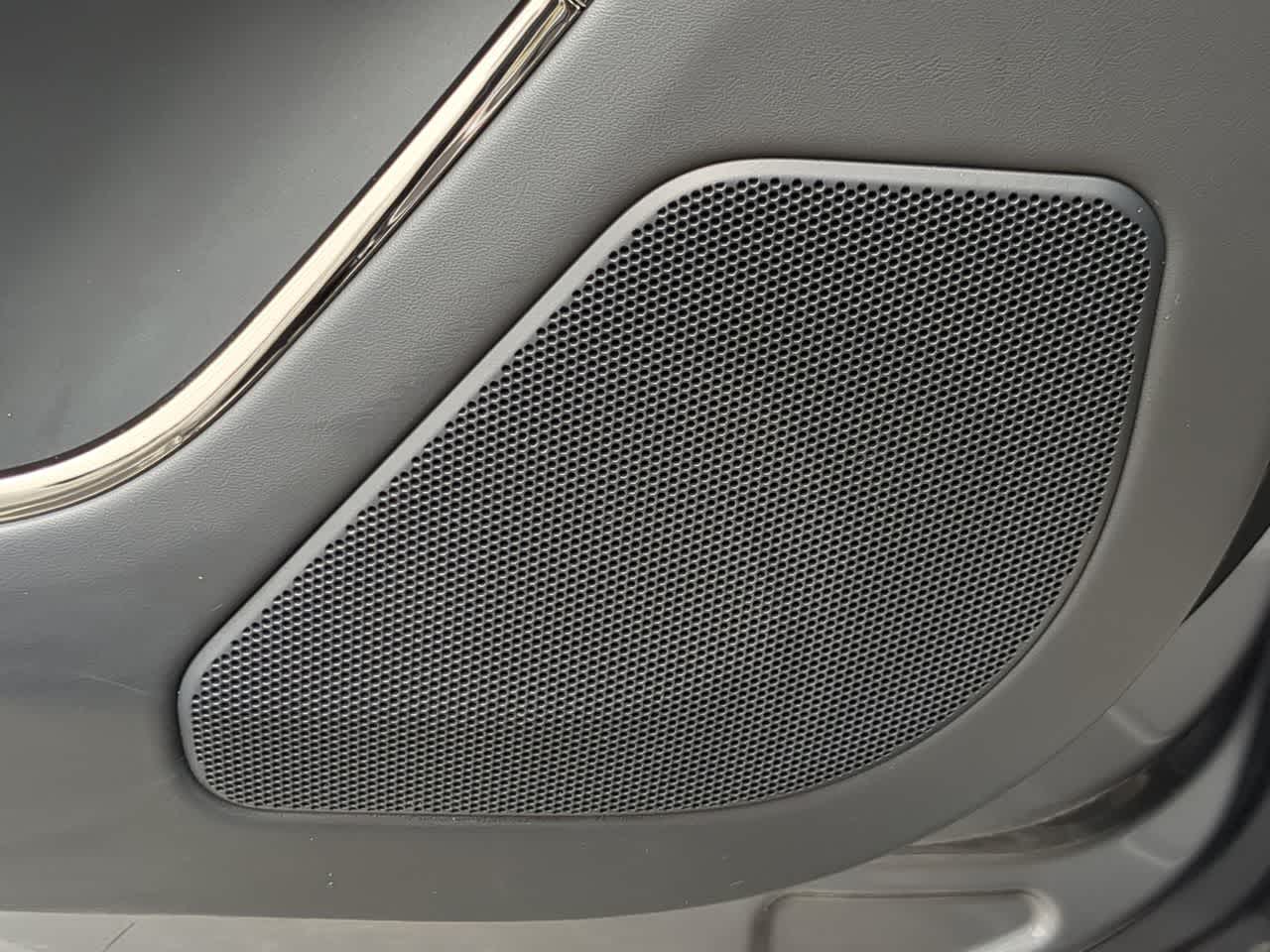 Thumbnail: 2025 Land Rover Range Rover Sport - 32