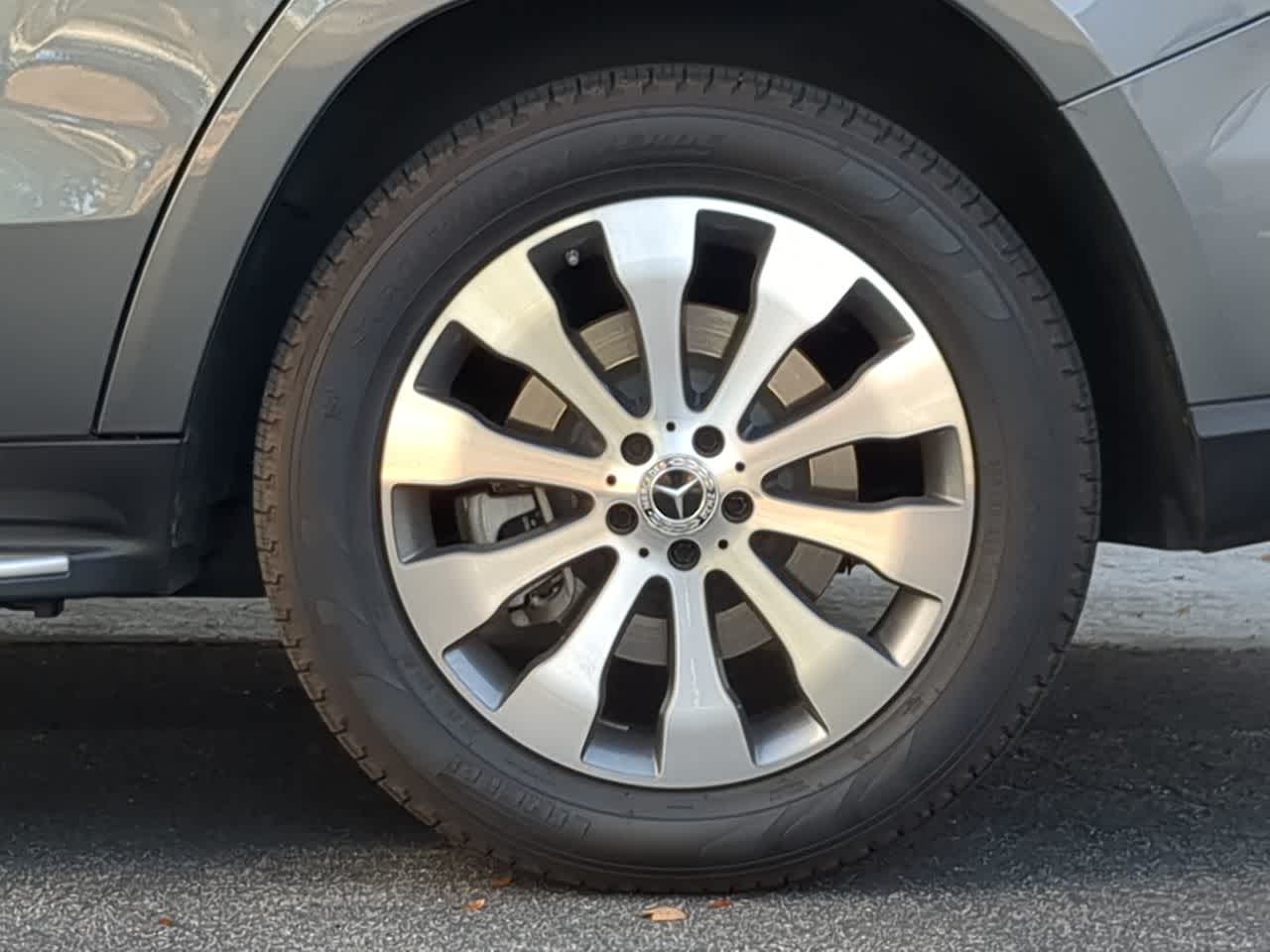 Thumbnail: 2019 Mercedes-Benz GLS - 13