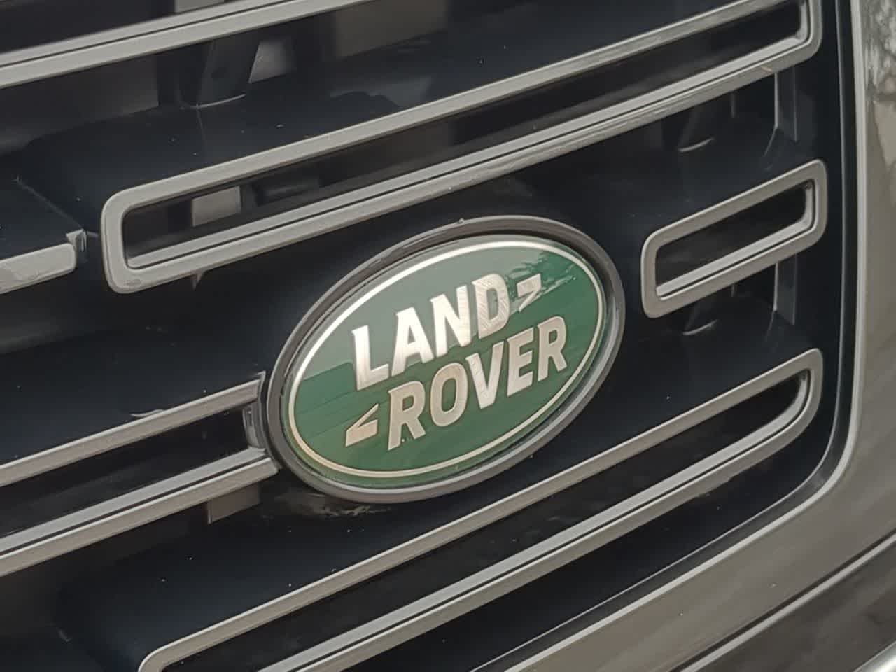 Thumbnail: 2025 Land Rover Range Rover - 12