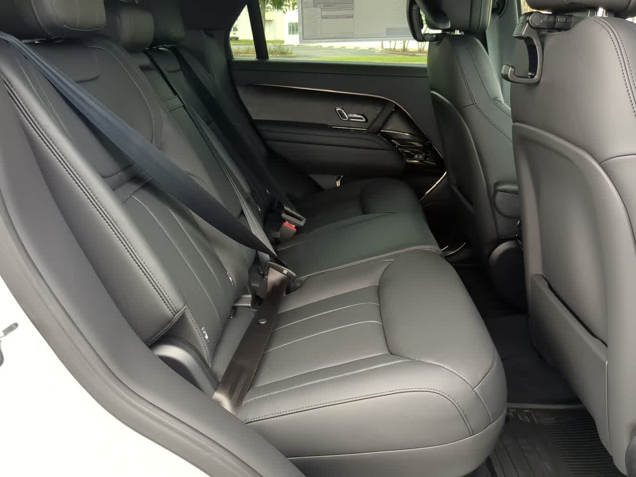 Thumbnail: 2025 Land Rover Range Rover Sport - 22