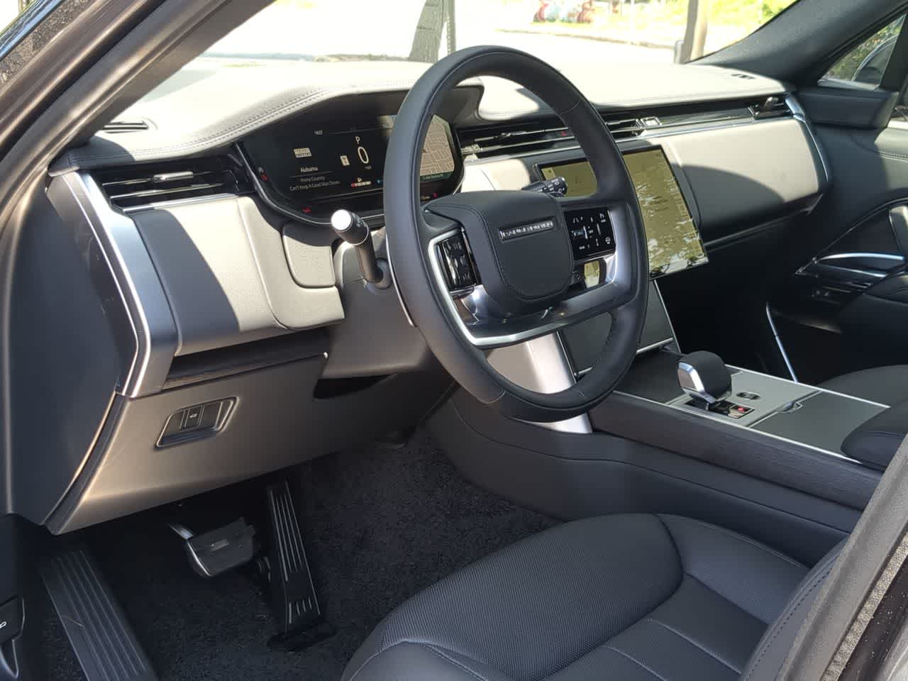 Thumbnail: 2026 Land Rover Range Rover - 10