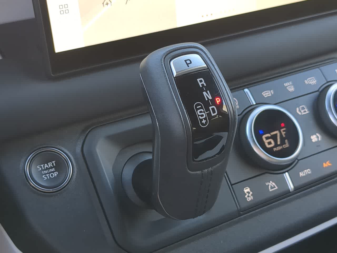 Thumbnail: 2025 Land Rover Defender - 34