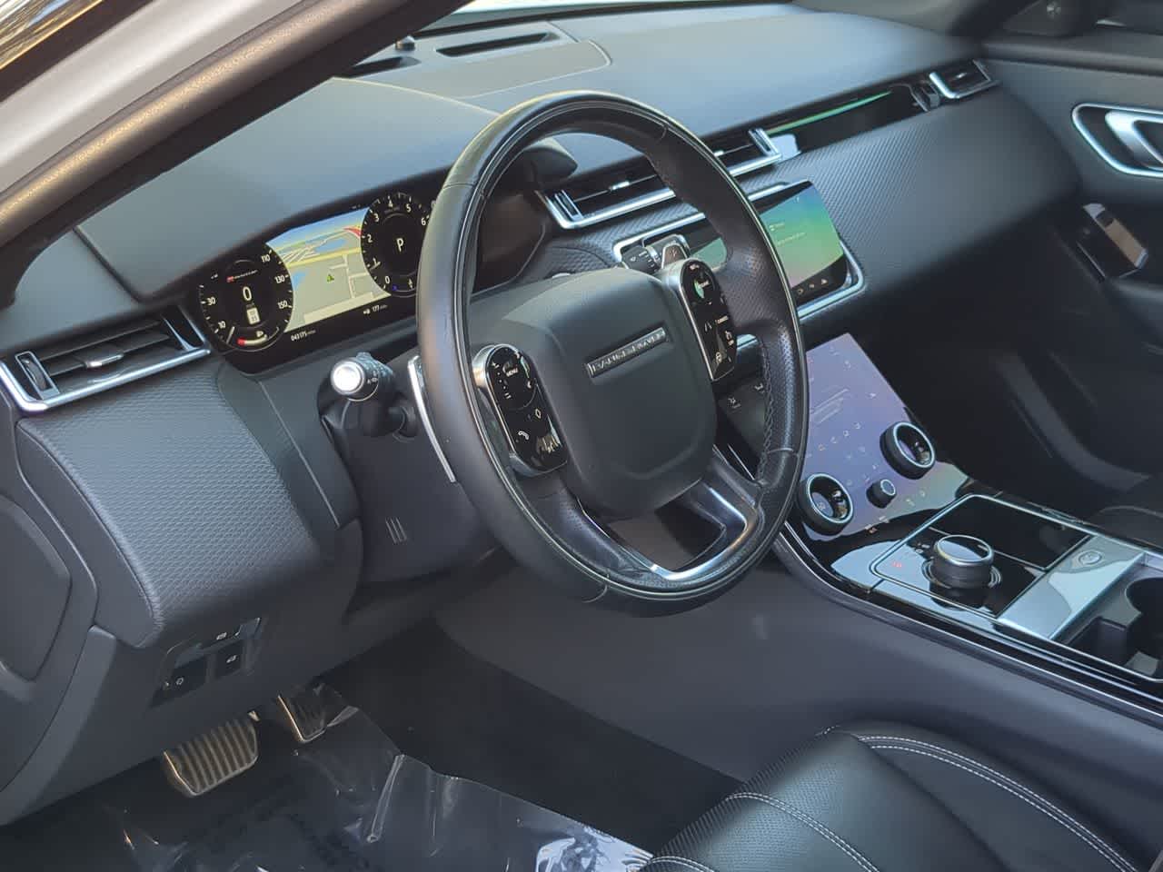 Thumbnail: 2020 Land Rover Range Rover Velar - 10