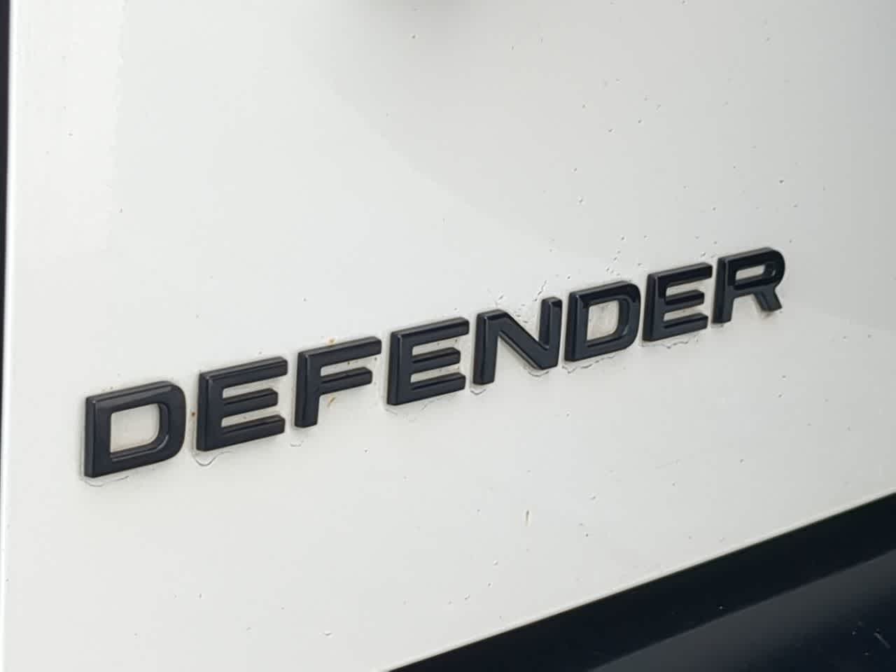 Thumbnail: 2024 Land Rover Defender - 13