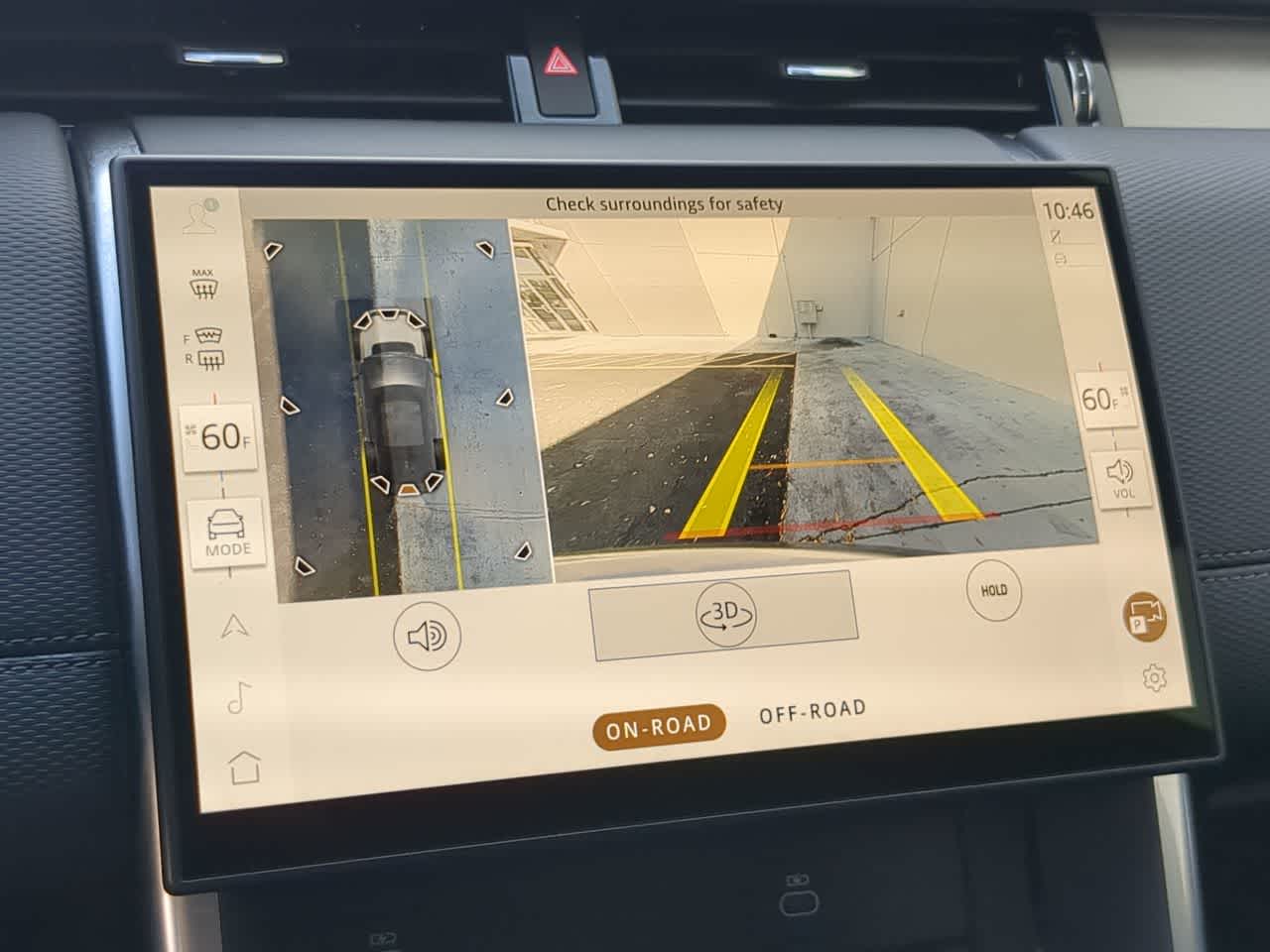 Thumbnail: 2025 Land Rover Discovery Sport - 32