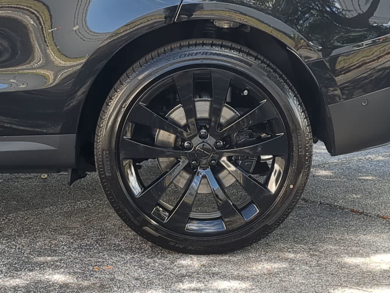 Thumbnail: 2026 Land Rover Range Rover Sport - 14