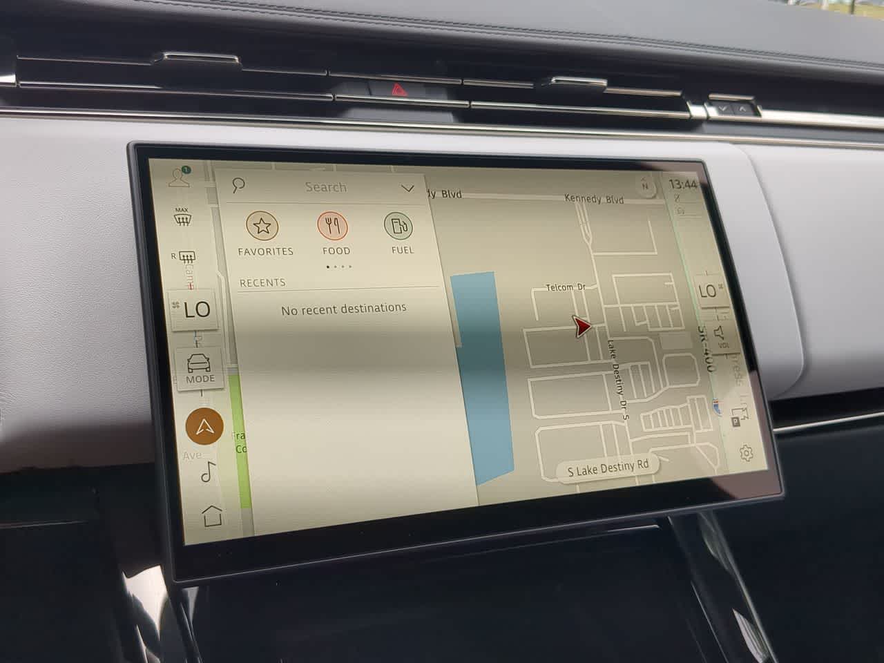 Thumbnail: 2026 Land Rover Range Rover Sport - 30