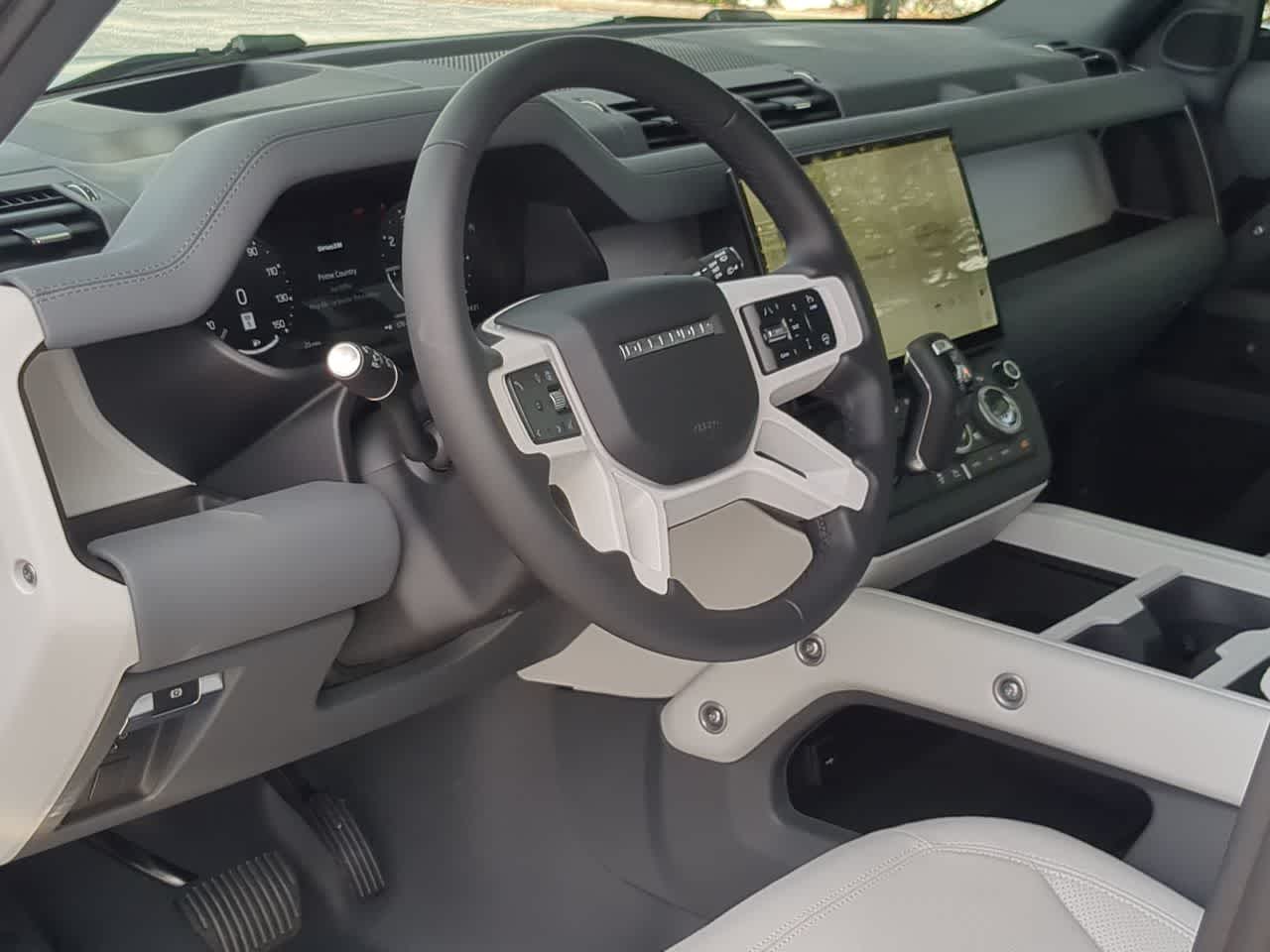 Thumbnail: 2026 Land Rover Defender - 10