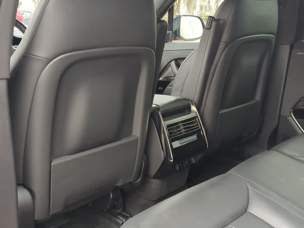 Thumbnail: 2025 Land Rover Range Rover Sport - 19