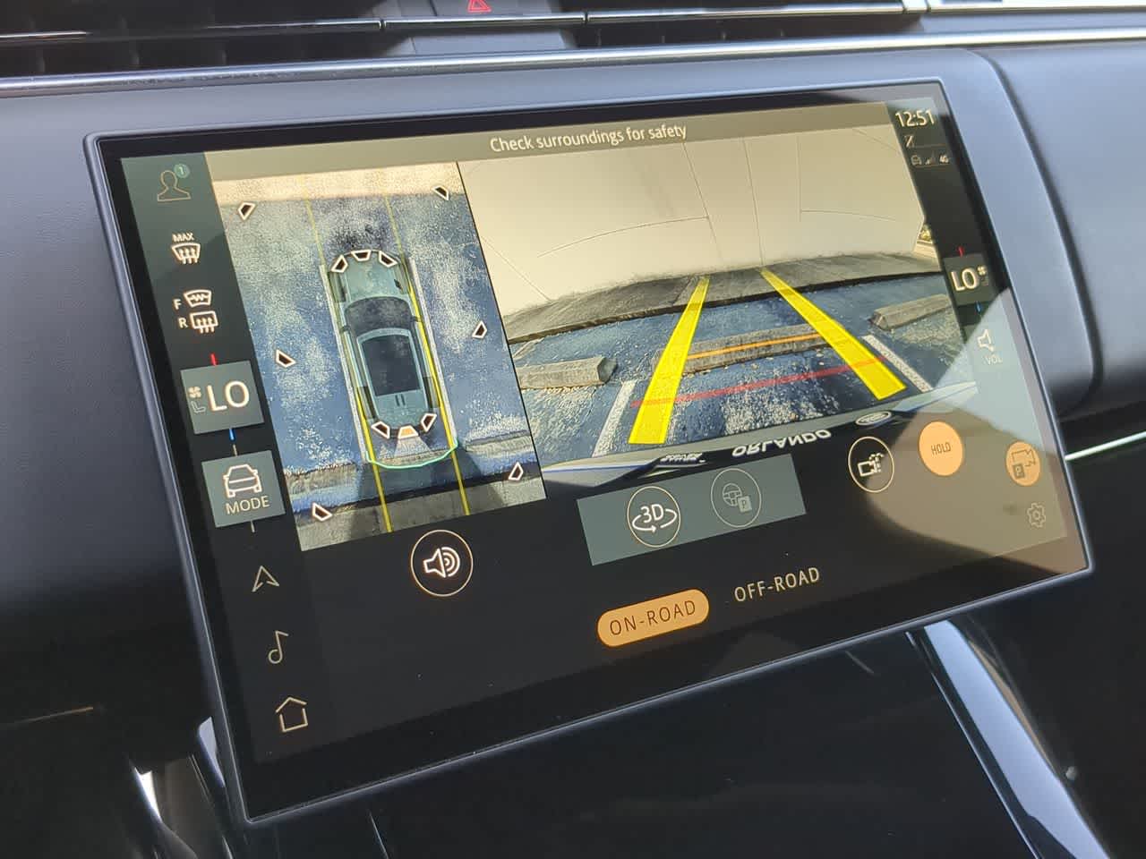 Thumbnail: 2025 Land Rover Range Rover Sport - 32