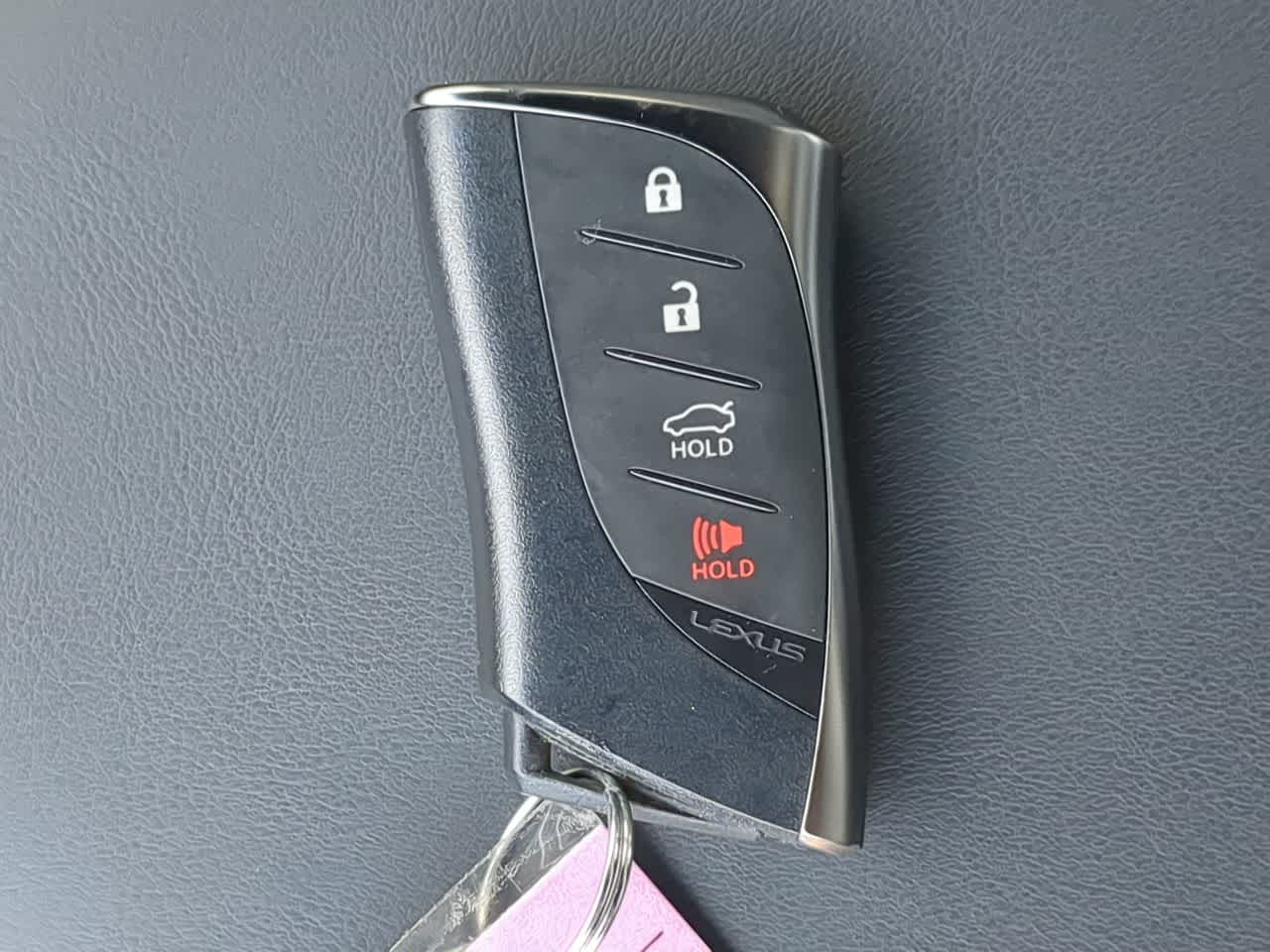 Thumbnail: 2019 Lexus ES - 34