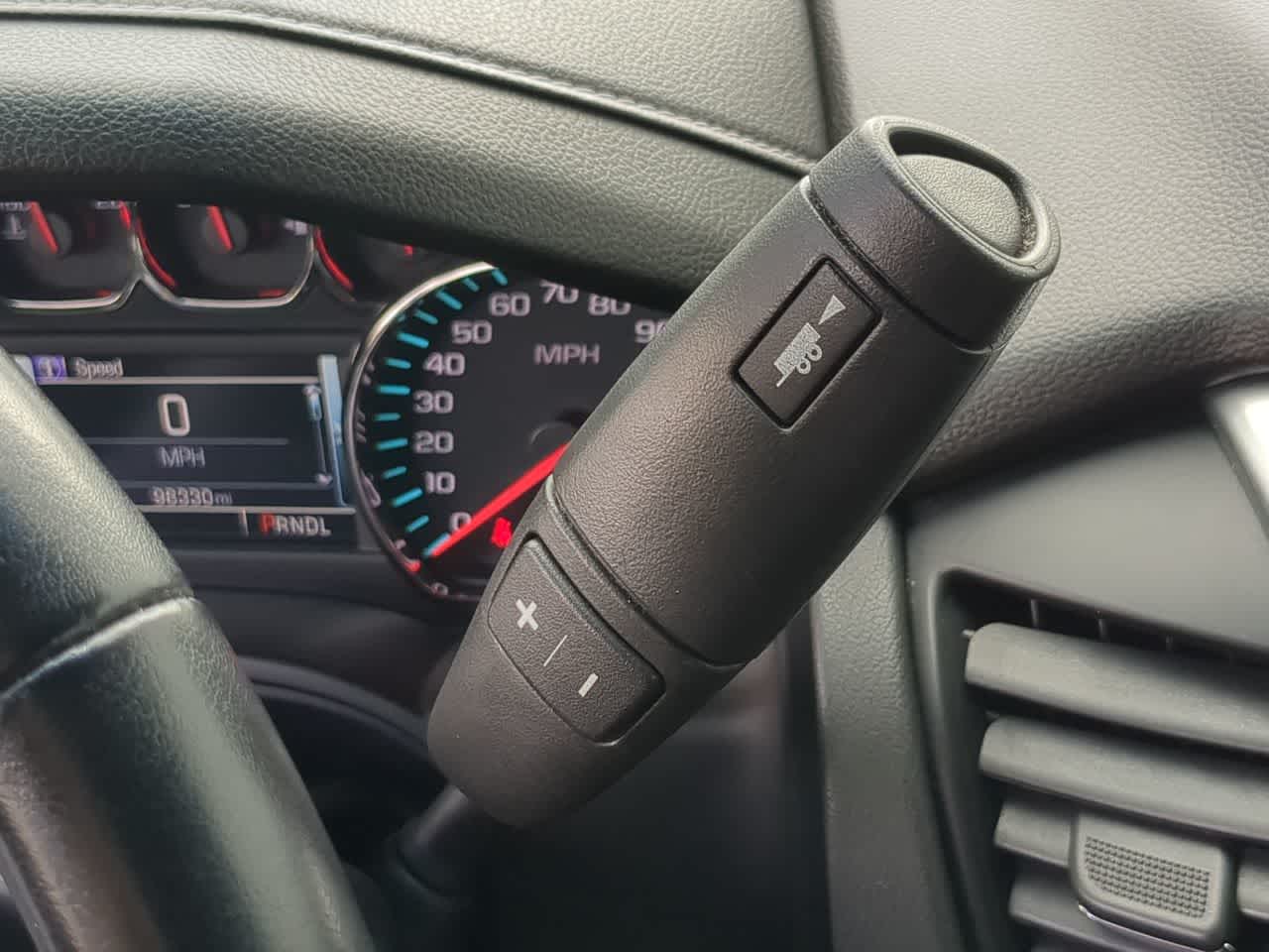 Thumbnail: 2019 Chevrolet Suburban - 32