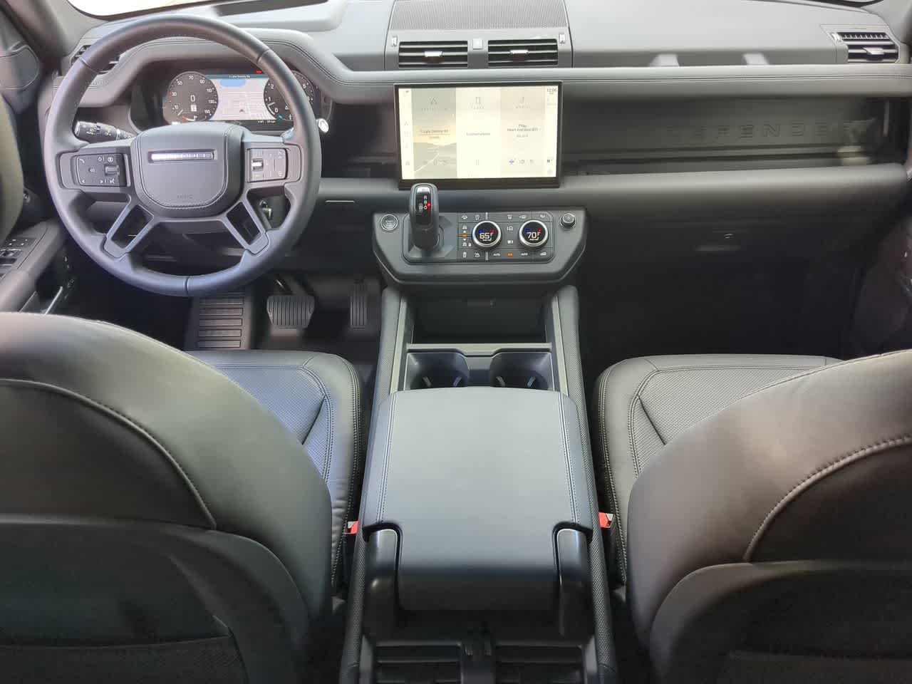 Thumbnail: 2025 Land Rover Defender - 16