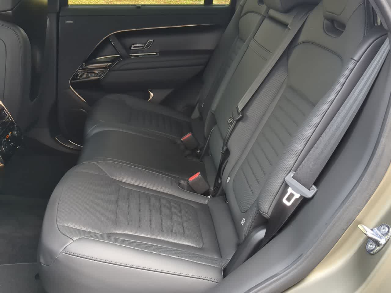 Thumbnail: 2024 Land Rover Range Rover Sport - 20