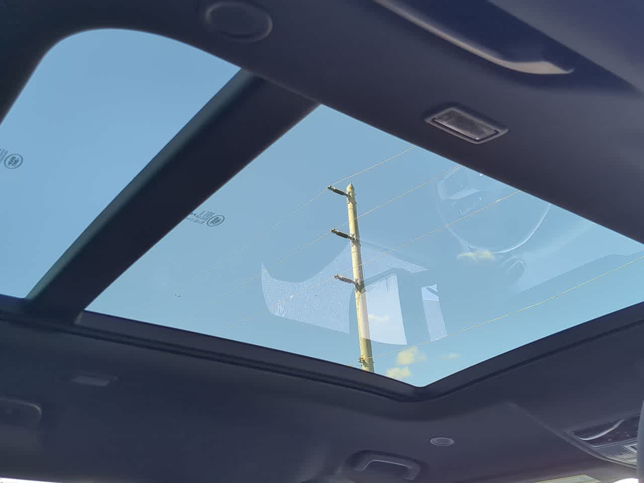 Thumbnail: 2025 Land Rover Defender - 22