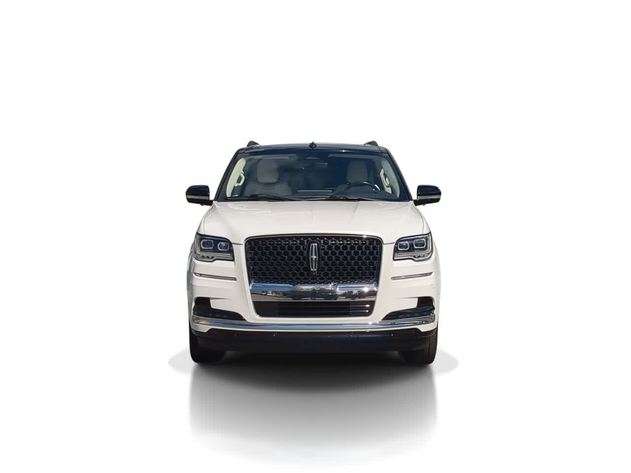 Thumbnail: 2022 Lincoln Navigator - 3