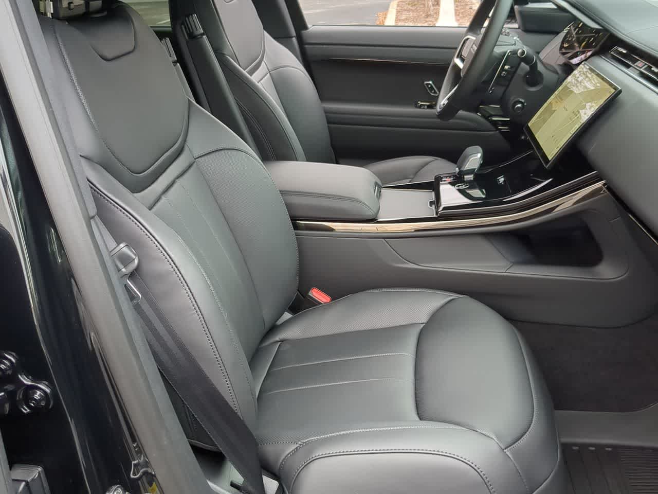 Thumbnail: 2026 Land Rover Range Rover Sport - 22