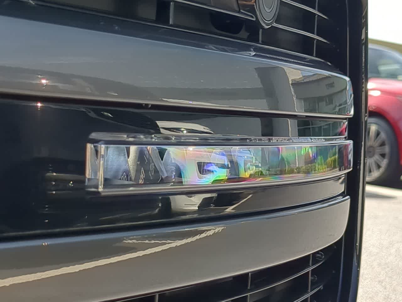 Thumbnail: 2025 Land Rover Range Rover - 11