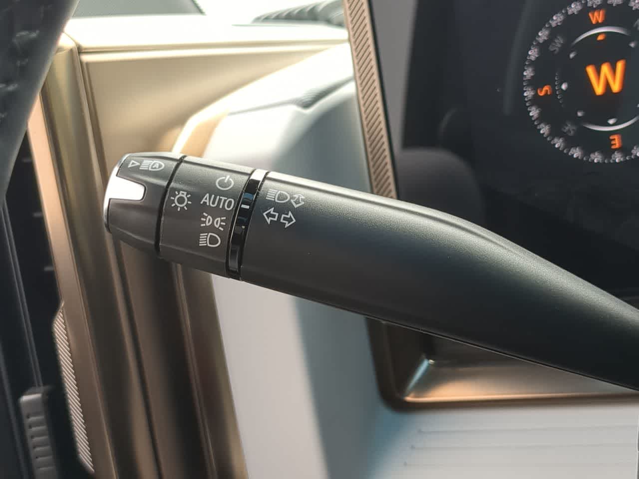 Thumbnail: 2023 GMC Hummer EV - 28