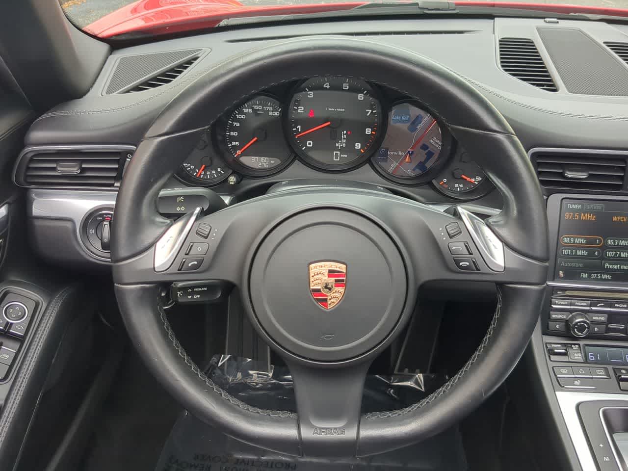 Thumbnail: 2013 Porsche 911 - 23