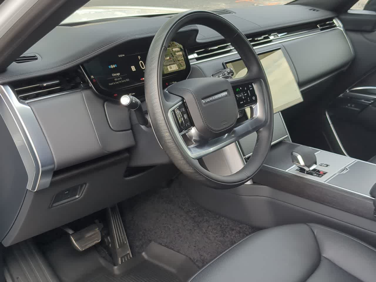 Thumbnail: 2025 Land Rover Range Rover - 10