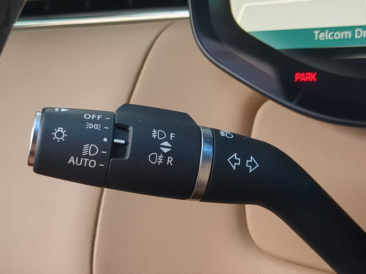 Thumbnail: 2025 Land Rover Range Rover Sport - 29