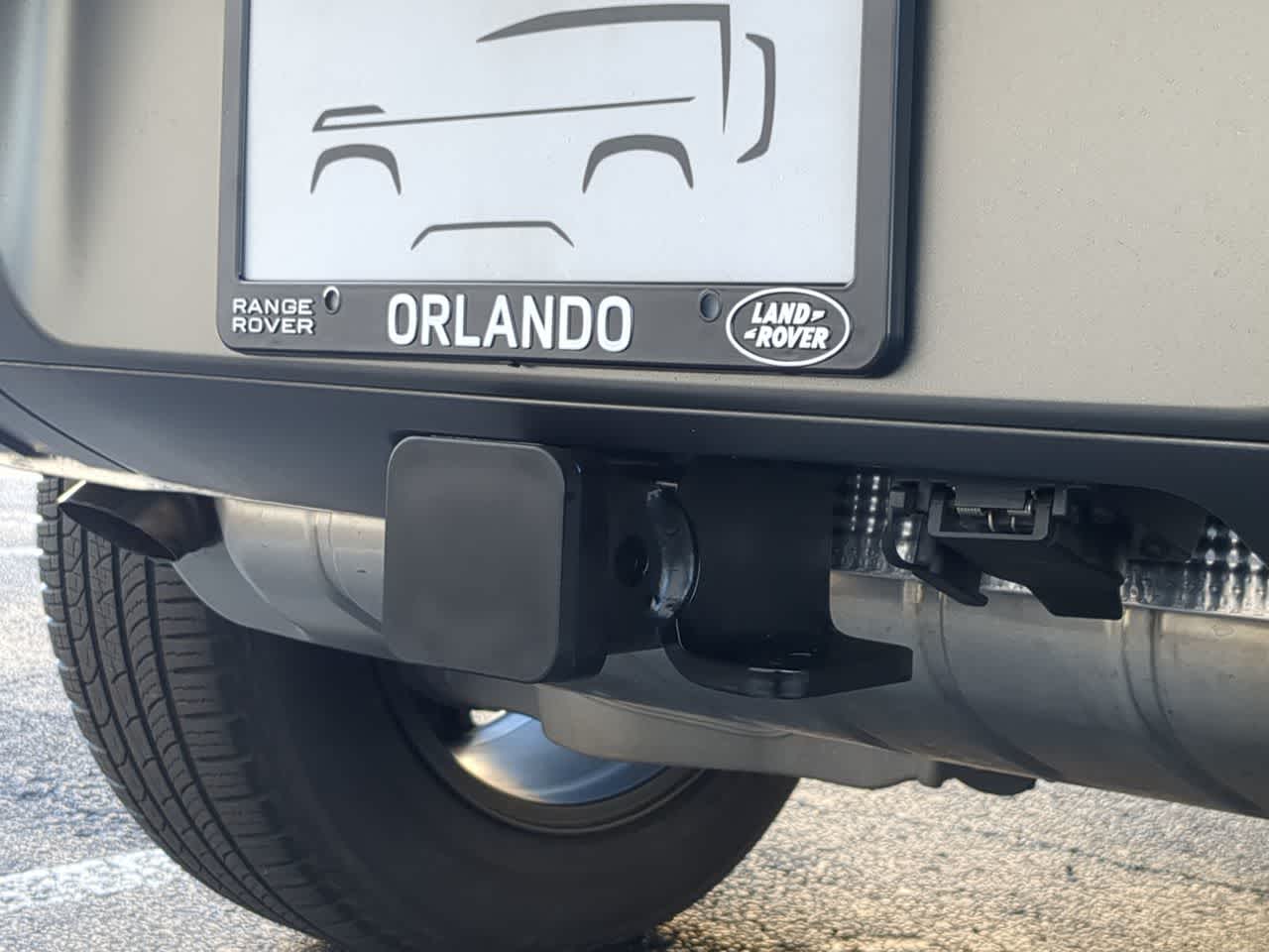 Thumbnail: 2022 Land Rover Defender - 38