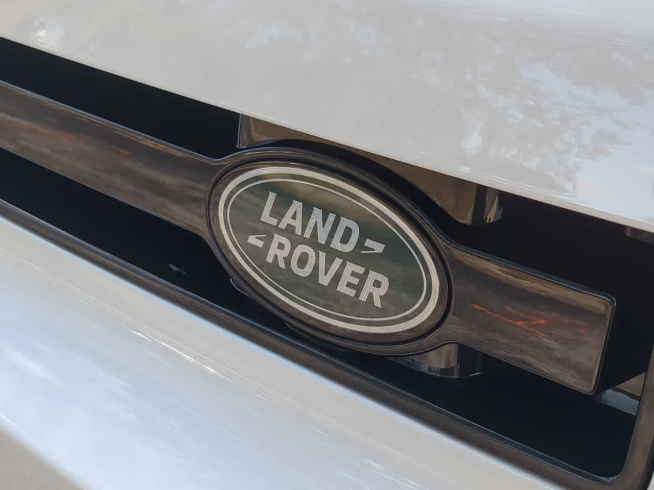 Thumbnail: 2025 Land Rover Defender - 12