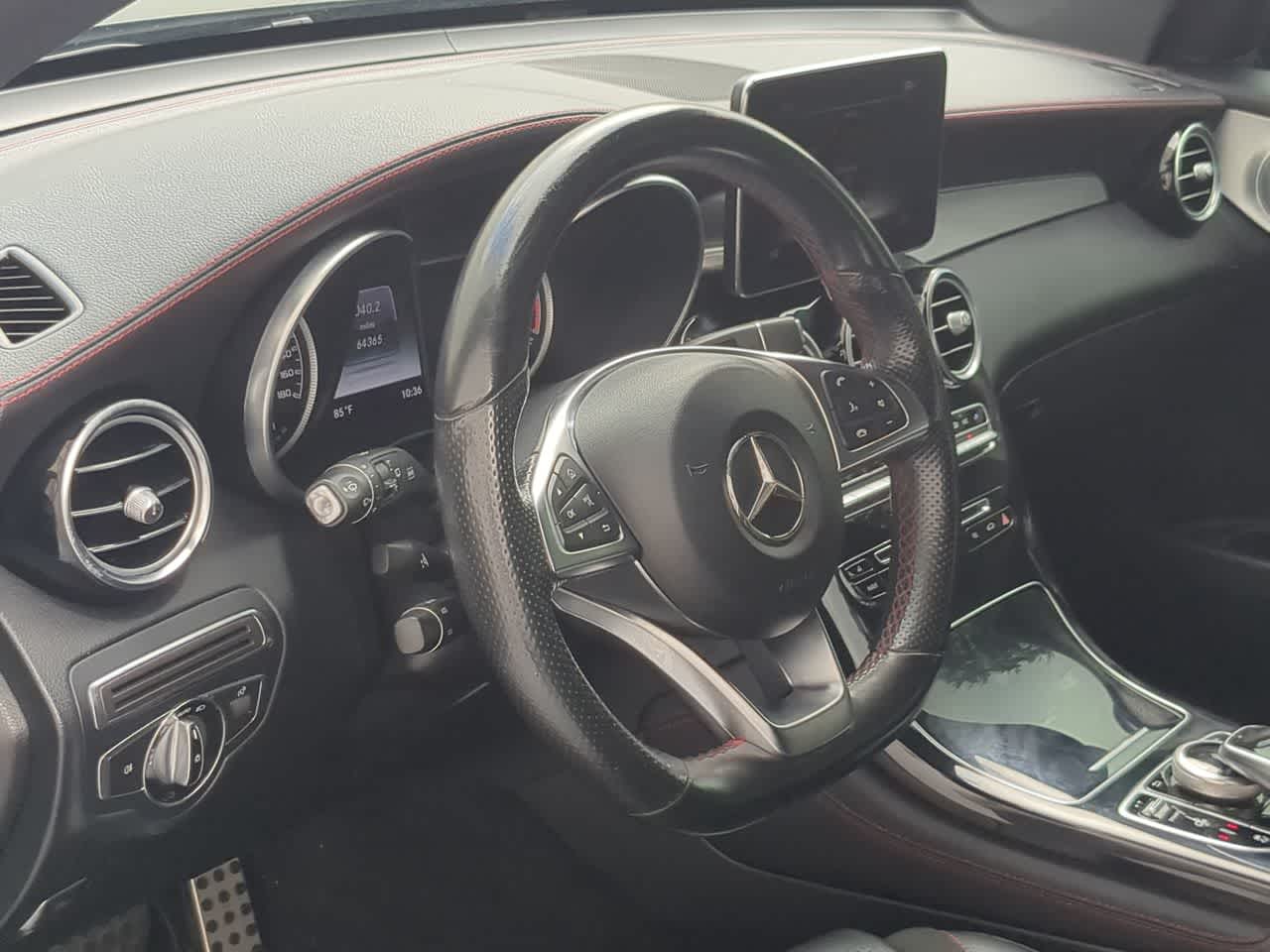 Thumbnail: 2017 Mercedes-Benz GLC - 10